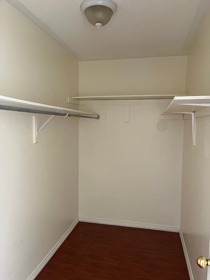 Henry Nguyen's room
