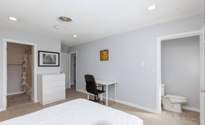 PadSplit's room