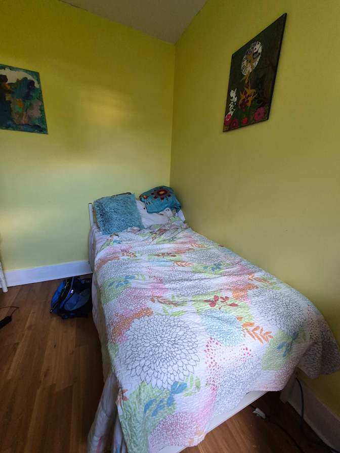 Tara's room