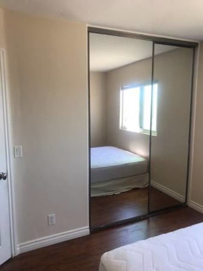 Flo's room