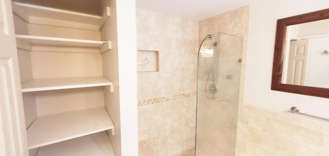 Jason Bryan, Realtor's room
