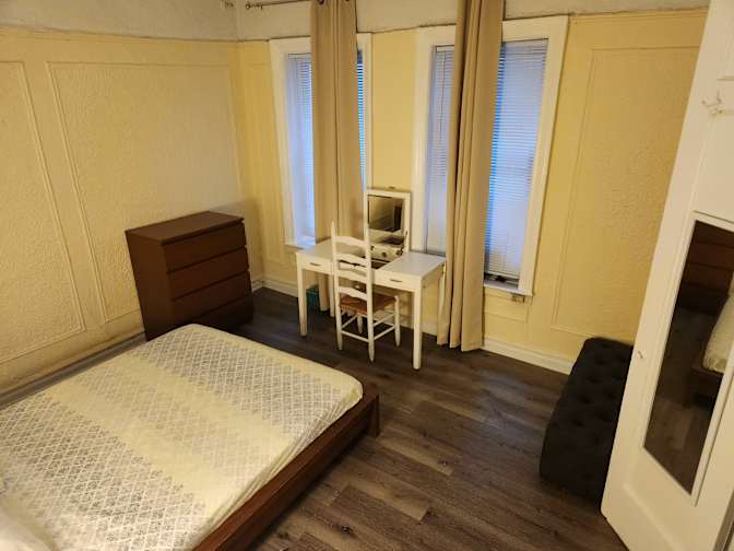 Orlando o's room