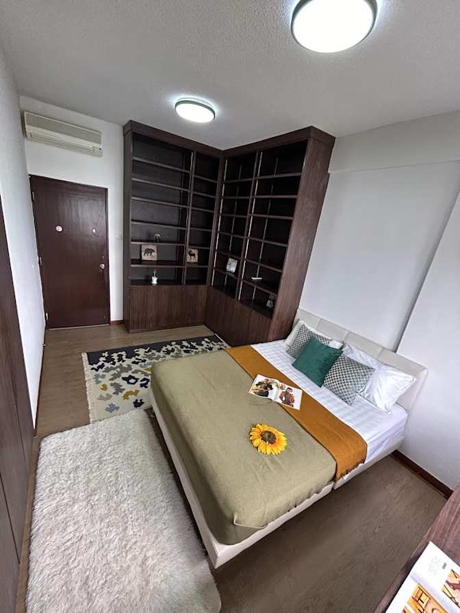 VVA EI's room