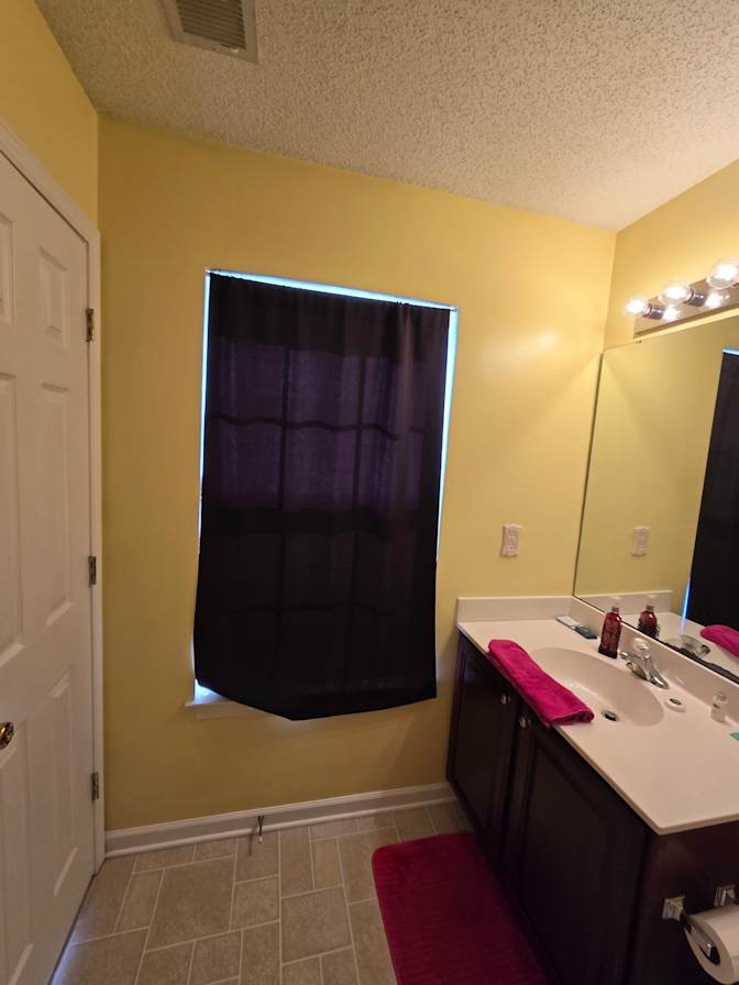 Chris Luckey's room