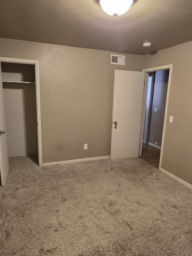 Melissa's room