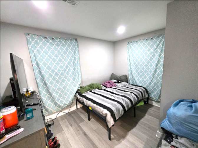 Ruben Ortiz's room