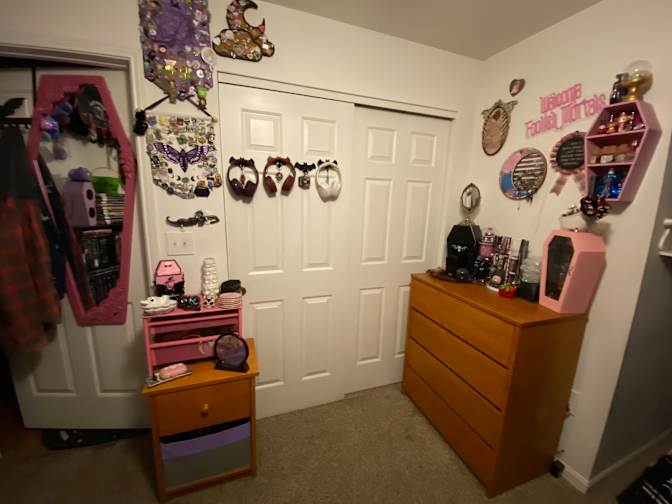 Raven's room