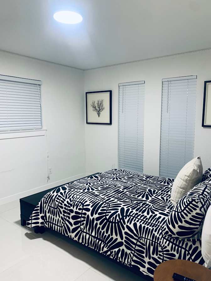 Alberta Dean's room