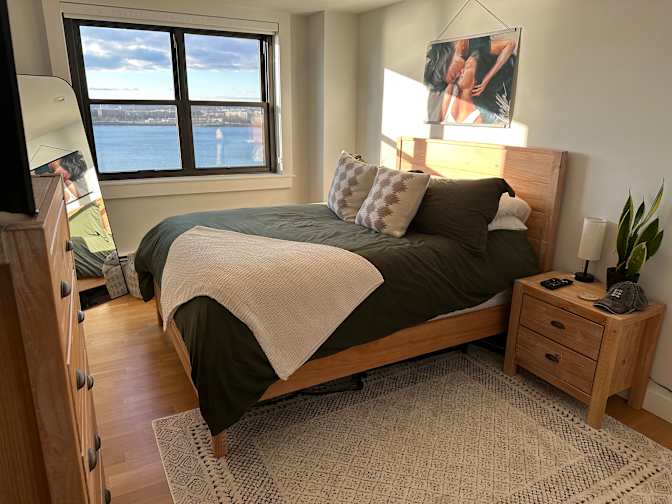 Caitlyn's room