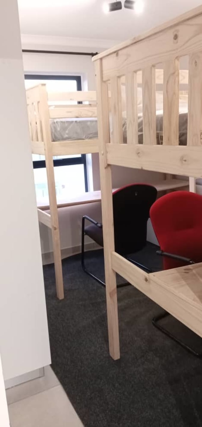 Gutembert's room