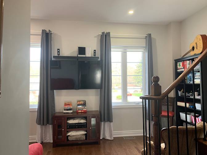 Lina's room
