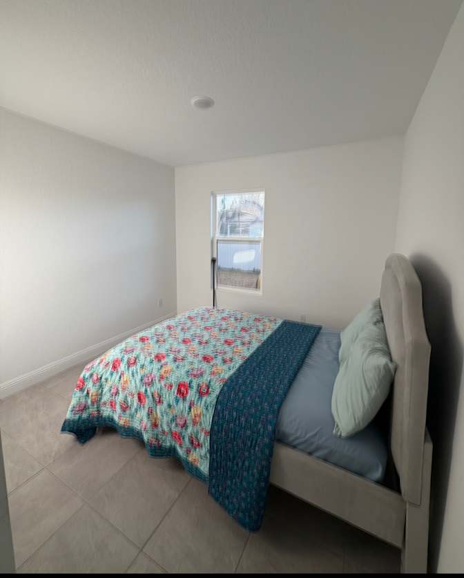 Leonardo A. Angel Ortiz's room
