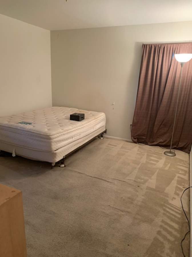 Louis's room
