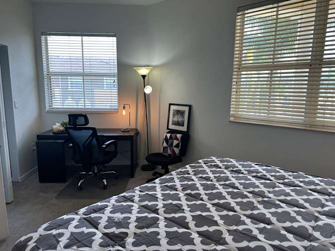 Cecilia's room
