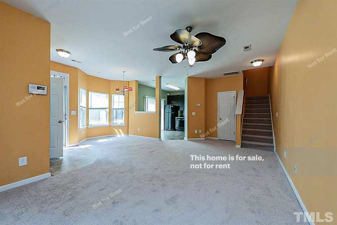 Alcove Rooms's room