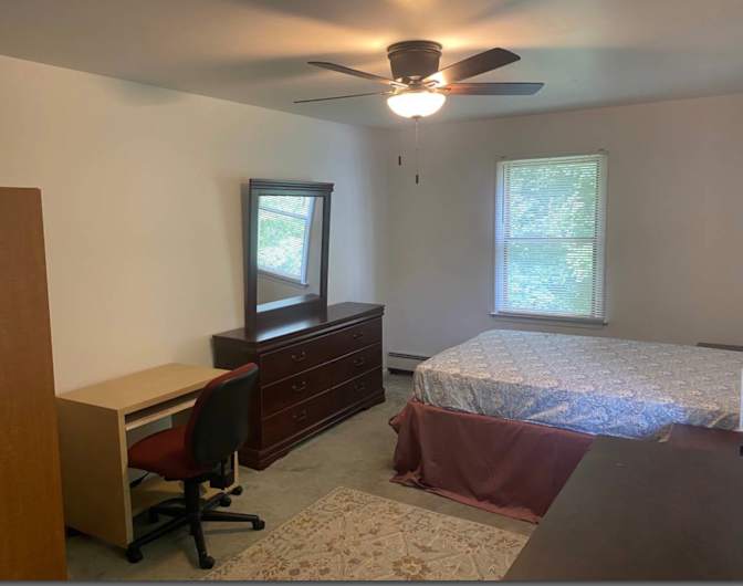 Jo's room
