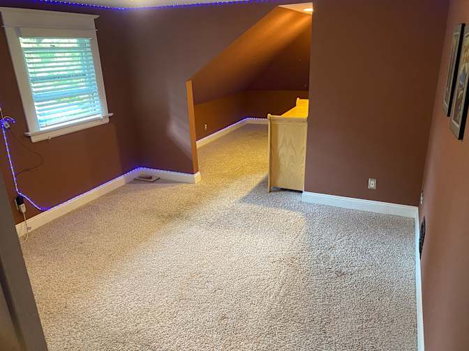 nepdxredhouse's room