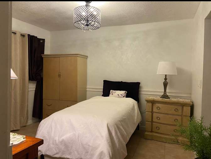 Juliebeth's room