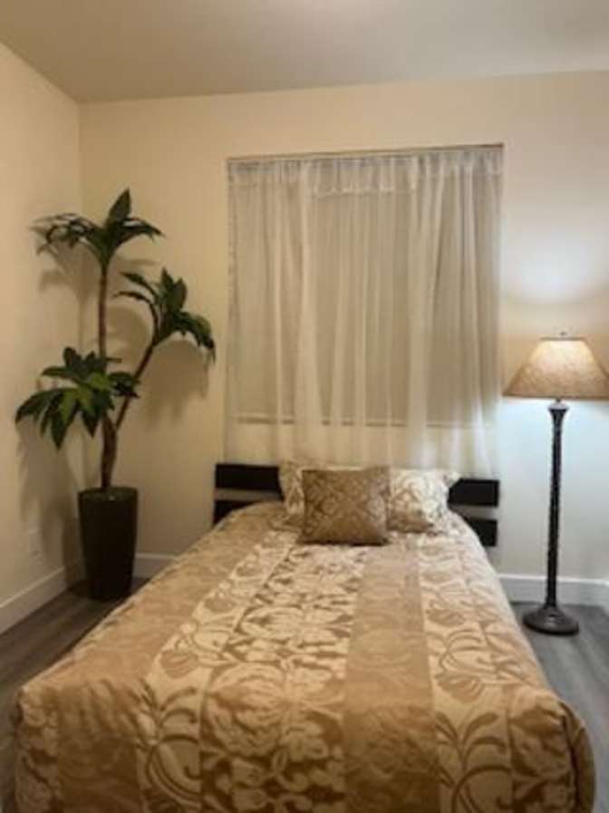 Yolanda's room