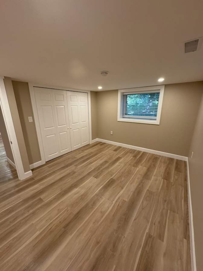 Lynda's room