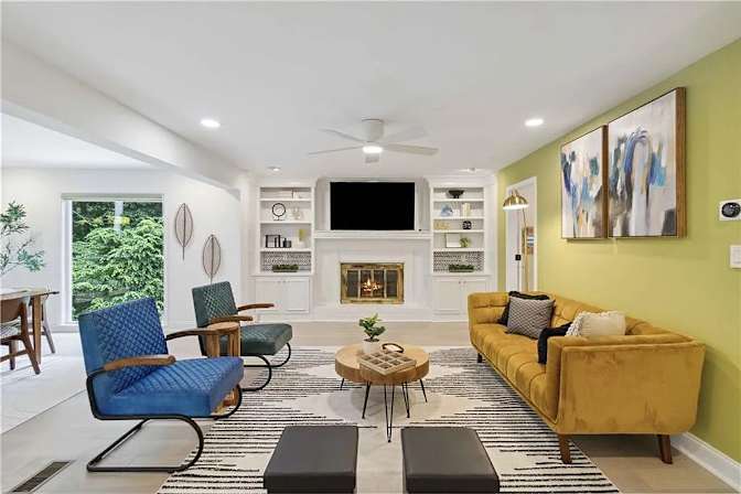 Alcove Rooms's room