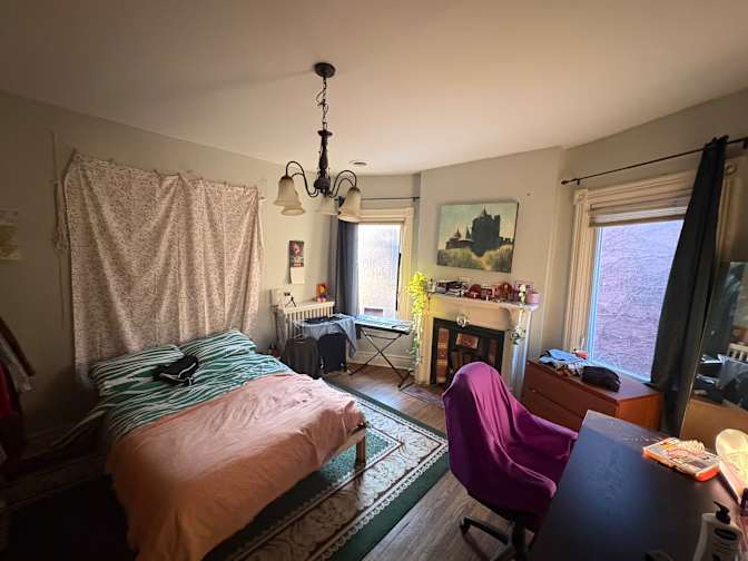 Dani's room