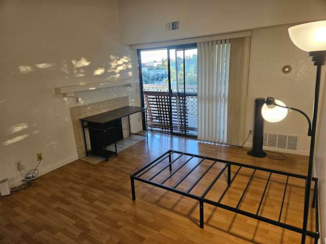 Snehal Vaishampayan's room