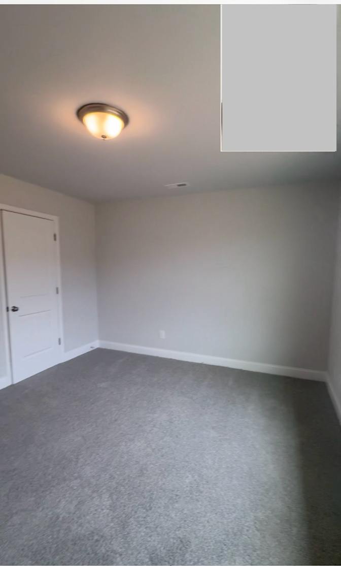 Arie's room