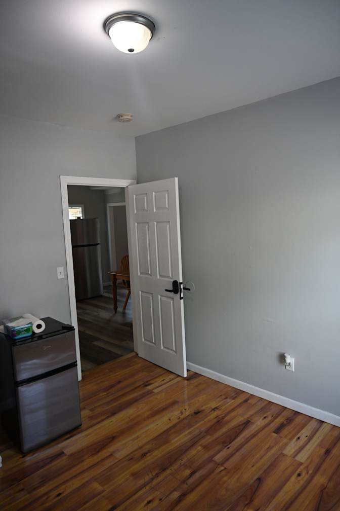 Manuel's room