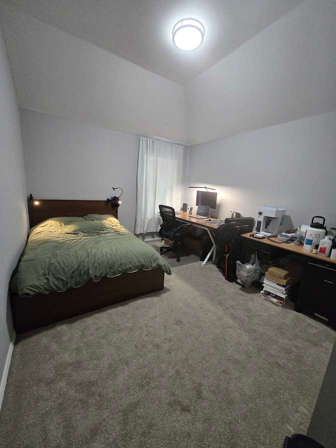 Kim Dee's room