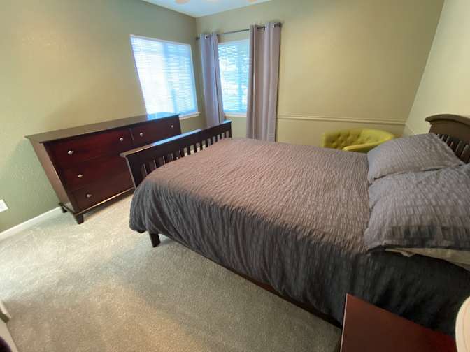 Olivier's room