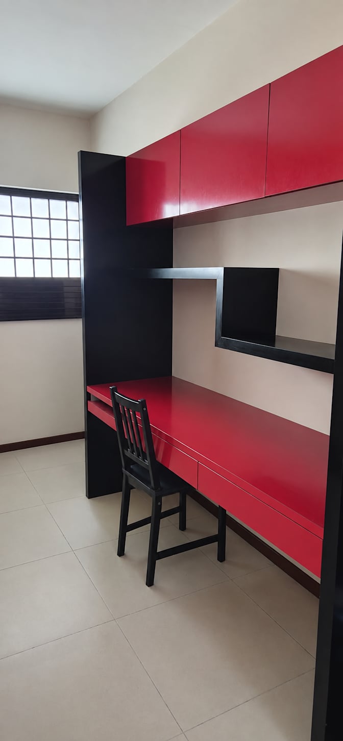 GJ's room