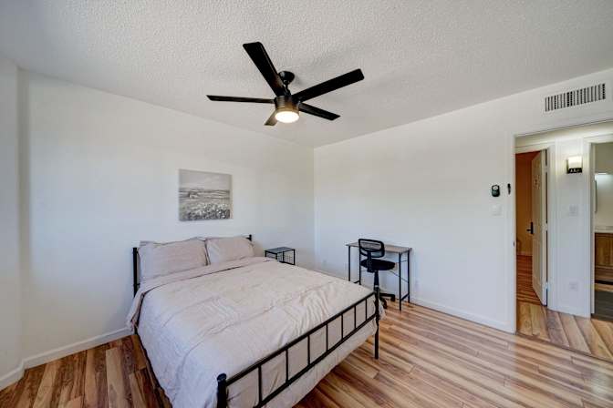 PadSplit's room