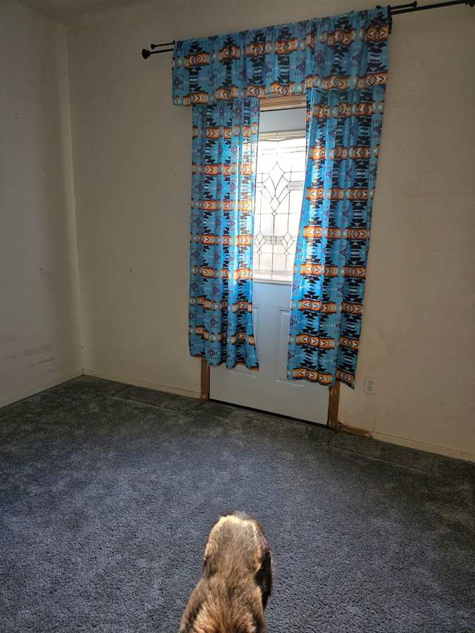Jenni          Jeff's room