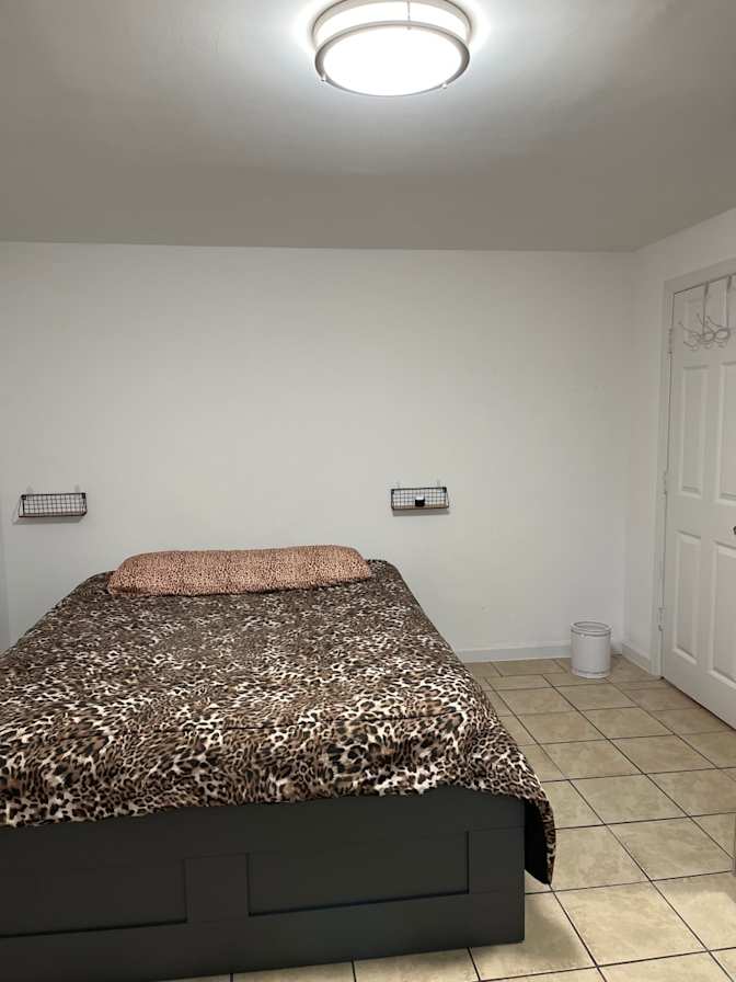 CECE's room
