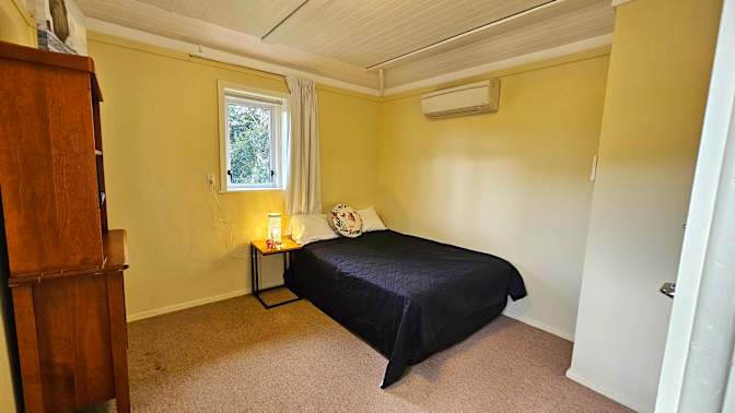 Tara's room