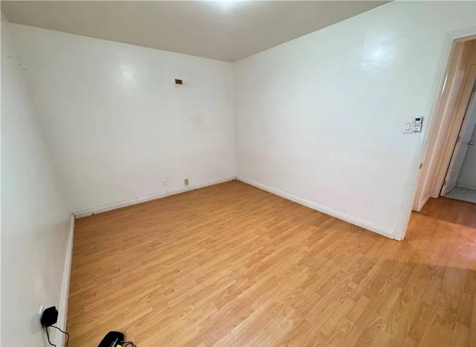 Lisa's room