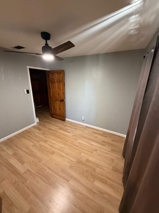 Elliott's room