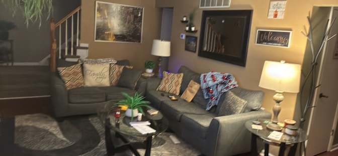 Thomas's room
