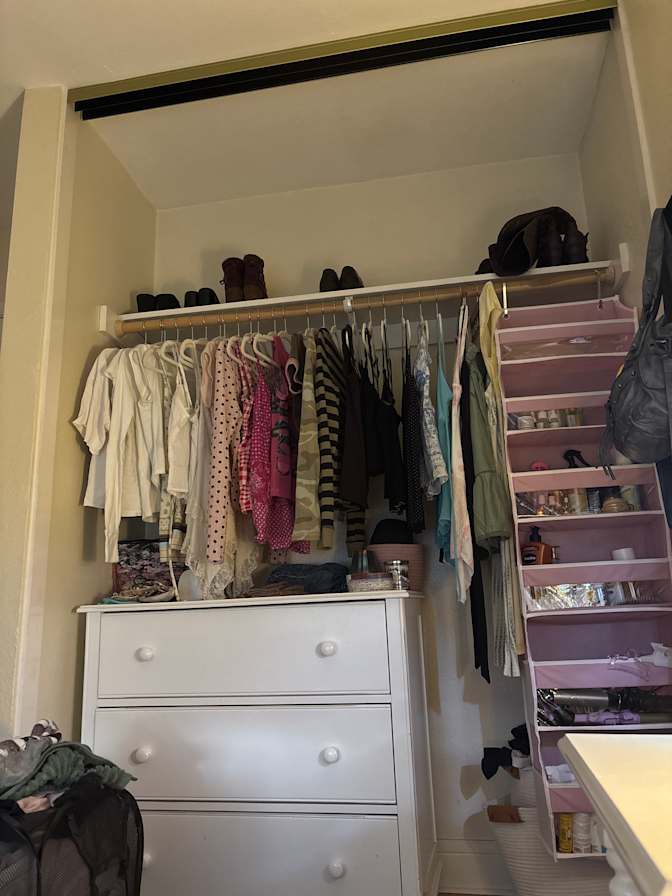 Elle's room