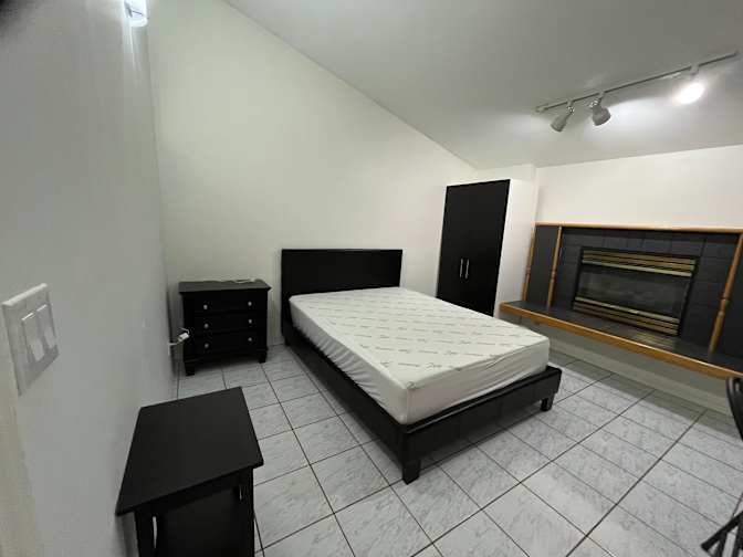 Jenny's room