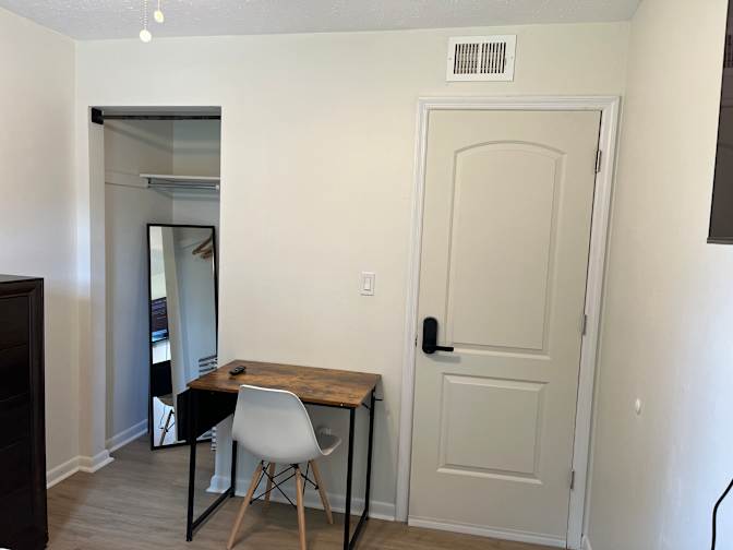 Zen's room