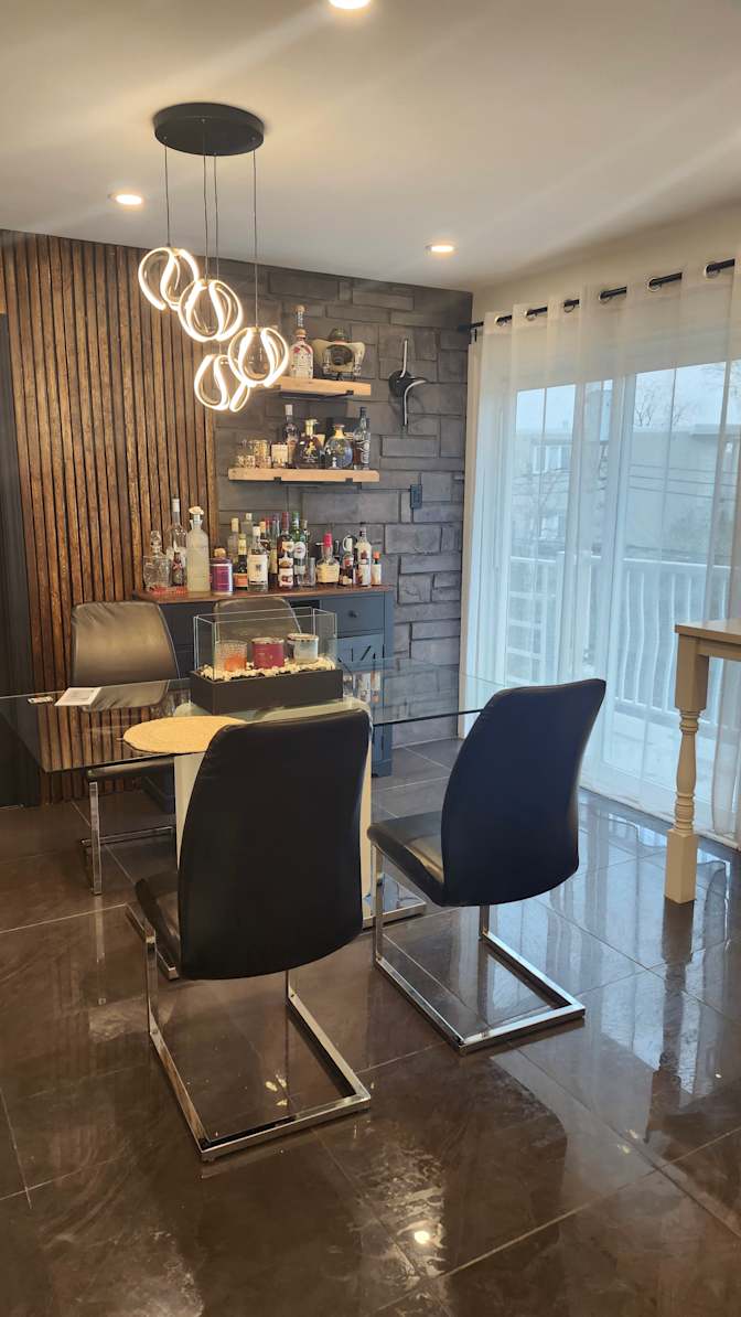 Karen Del Cid's room