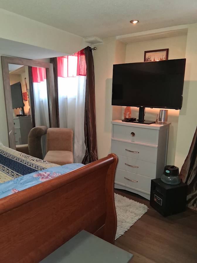 Sondra's room