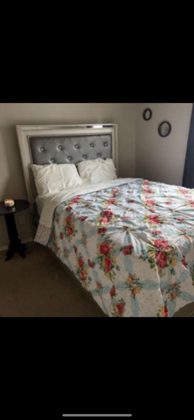 SJ's room