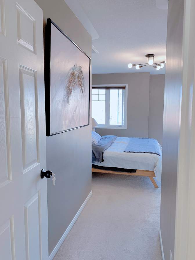 Simone's room