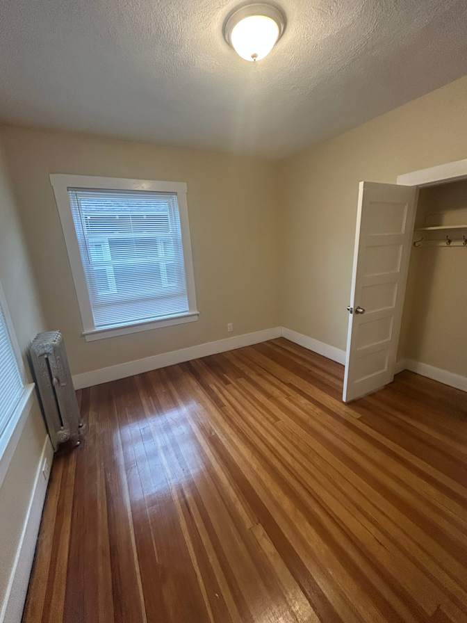 Maximeize Management's room