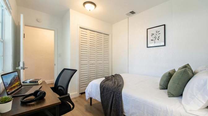 PadSplit's room