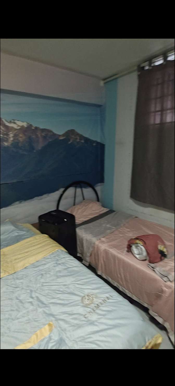 Keng Ling's room