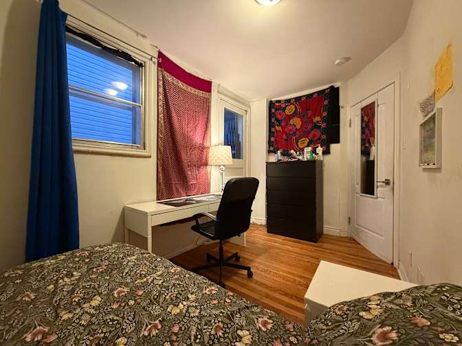 Dani's room